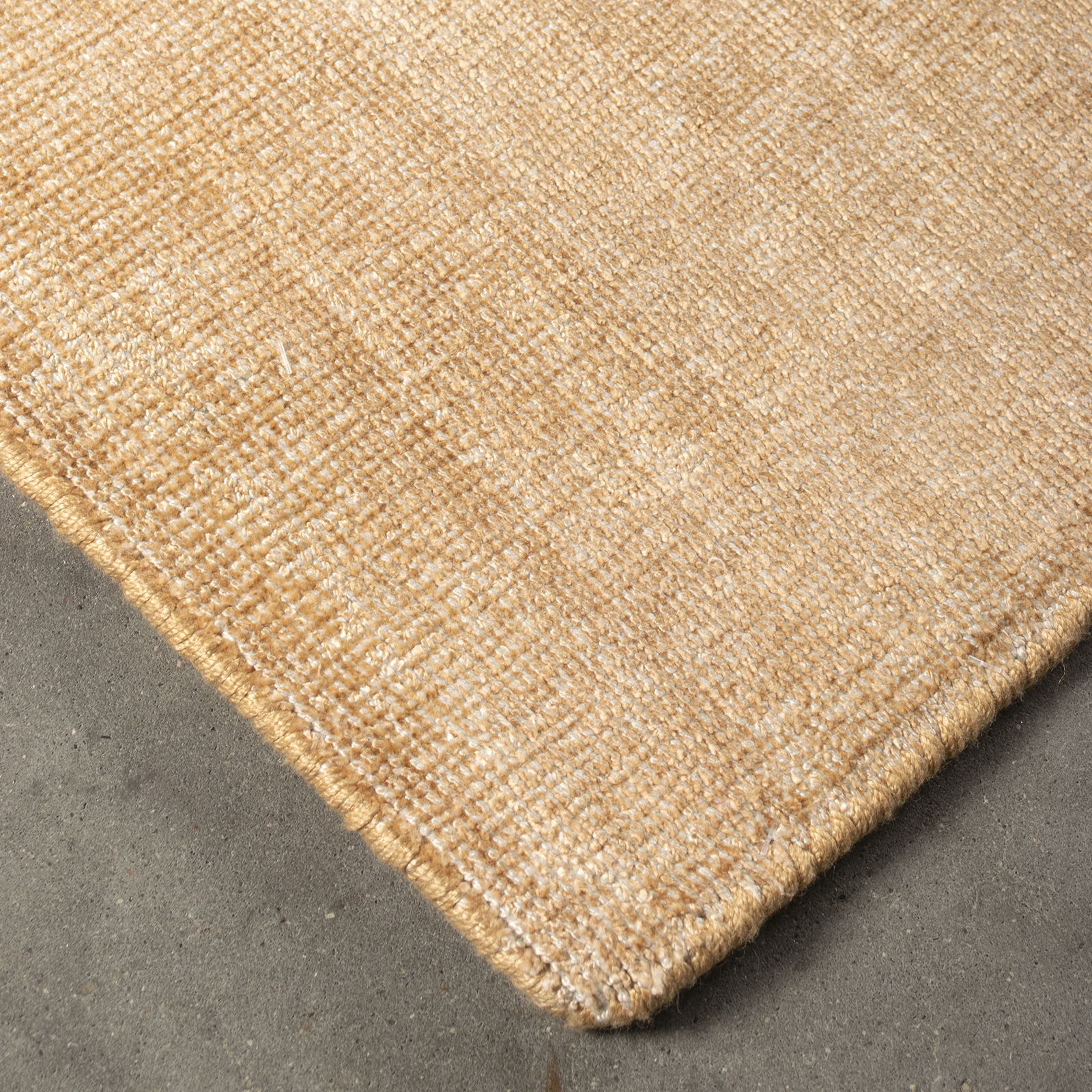 HC Interior Rugs Luvtæppe Saga