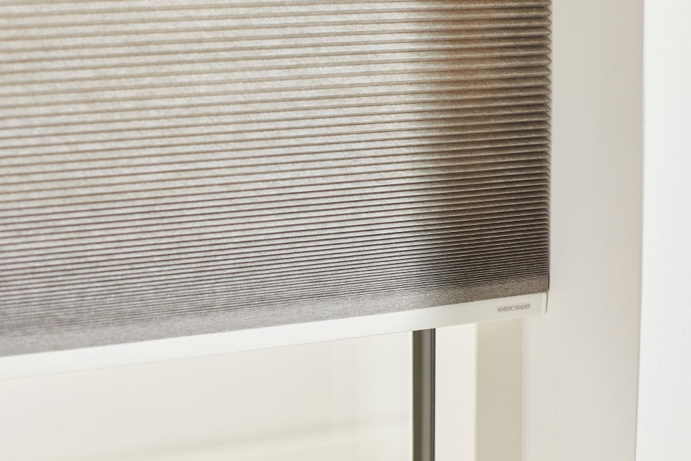 Nordic by Garant Dobbelt plisségardin Up & Down  m. grebsbetjening