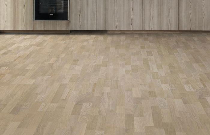 Kährs Lamelparket 3-stav Mist